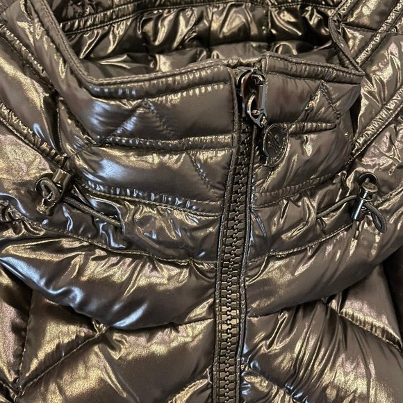 Moncler down jacket - Picture 8 of 11